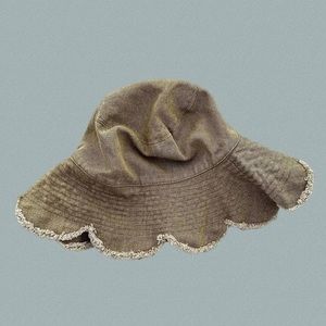 Urban Outfiters NWT Bucket Hat